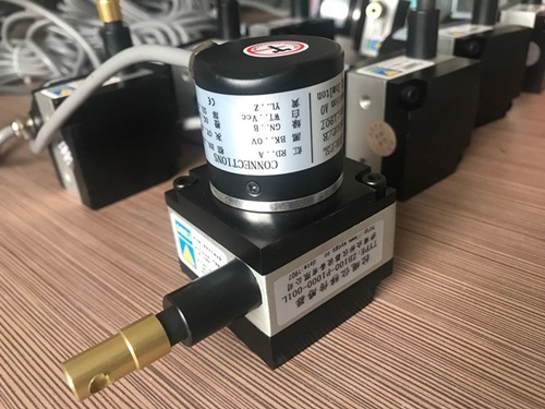 传感器按照应用是如何分类的?作用是什么?